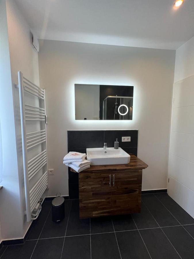 Zentrale Und Schoene Ferienwohnung II ลูเบค ภายนอก รูปภาพ
